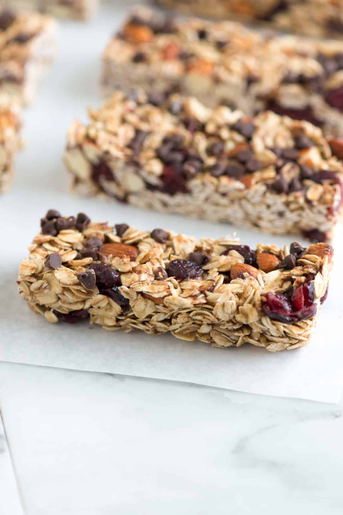 Simple, Soft and Chewy Granola Bars Recipe