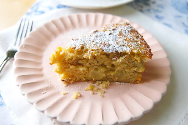 Apple Almond Cake - Weelicious