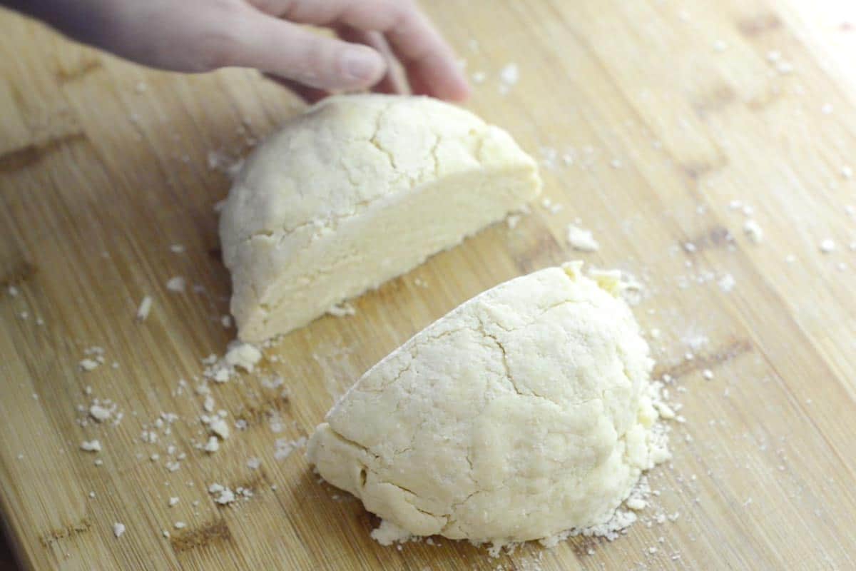 Basic Pastry Dough Recipe Cutting the pastry dough in half
