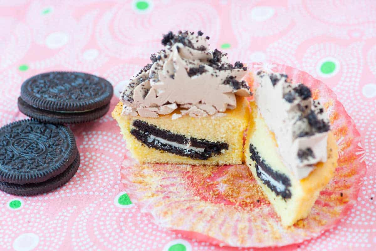 Oreo Stuffed Cupcakes with Nutella Buttercream Cookies stuffed cupcakes
