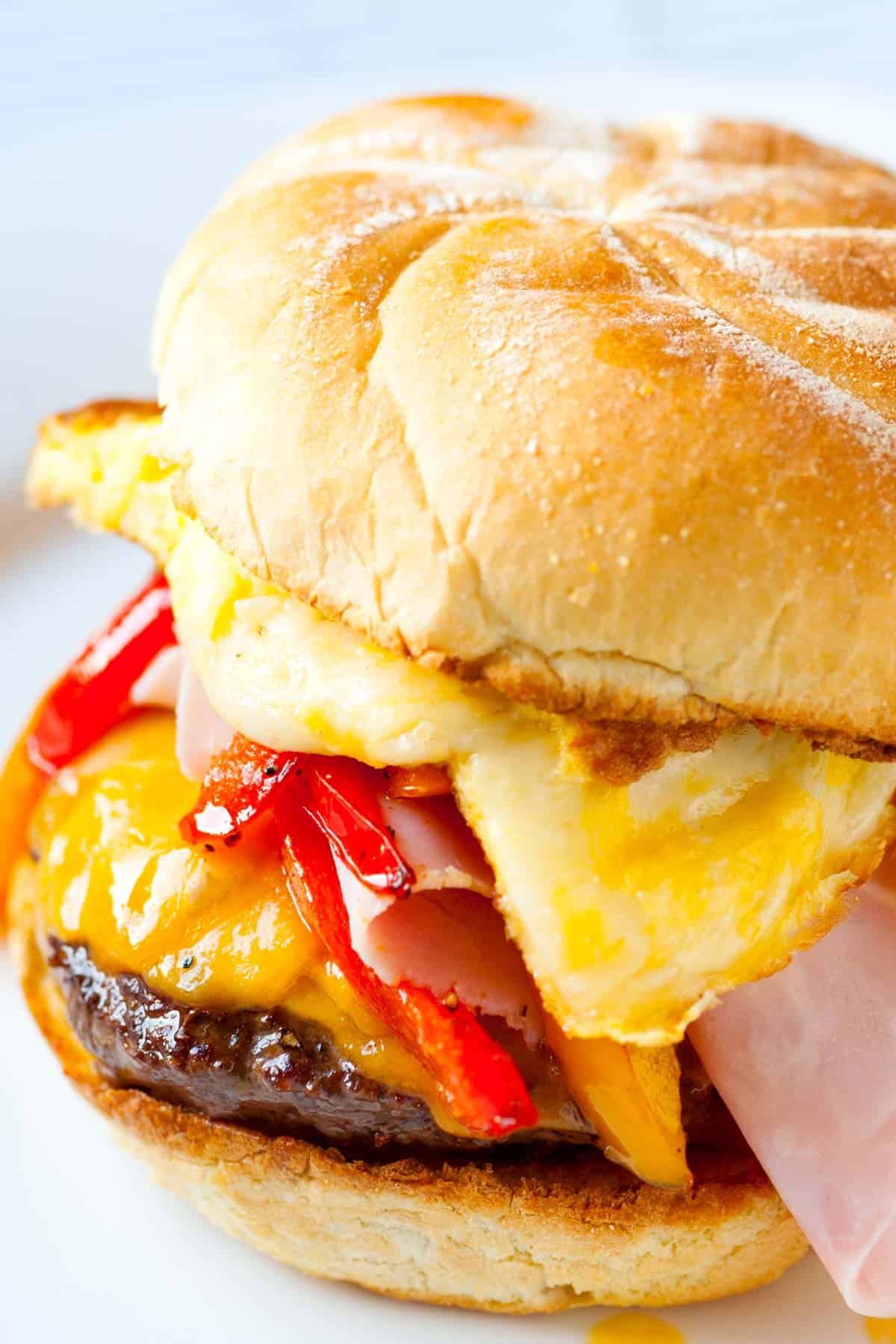 Outrageous Burger Recipe with Egg, Ham and Peppers Outrageous Burger Recipe with Egg, Ham and Peppers