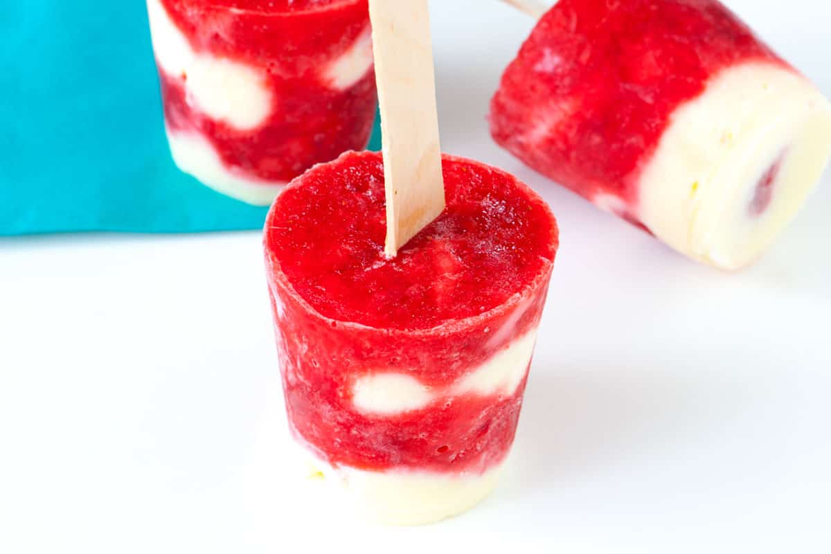 Strawberry Pudding Popsicles Recipe