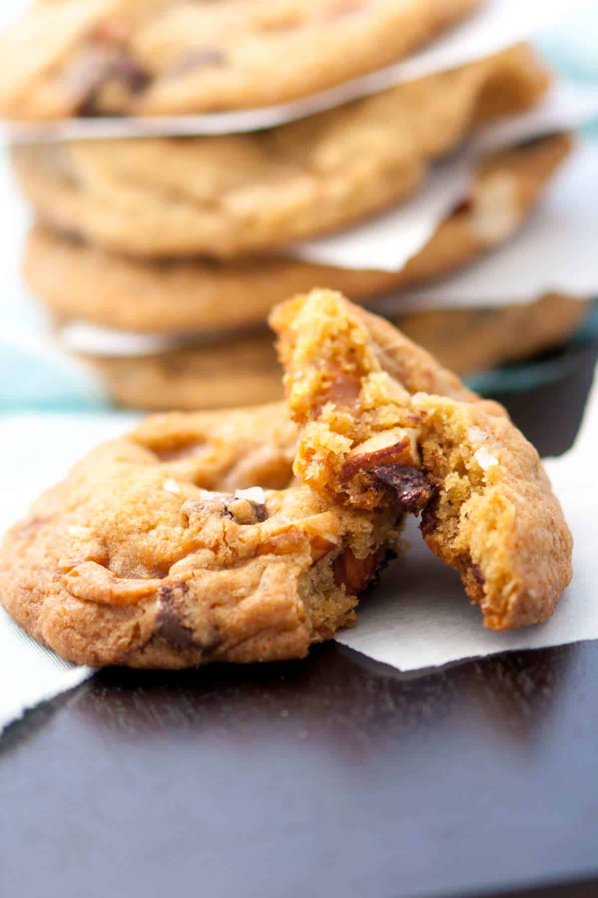 The BEST Salted Caramel Chocolate Chip Cookies!