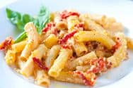 Sun Dried Tomato Rigatoni Pasta