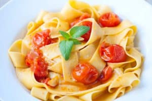 Cardamom Roasted Tomato Pasta Recipe