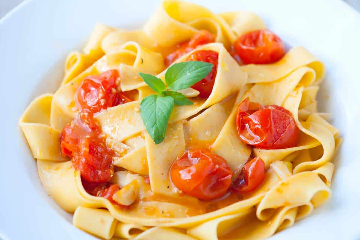 Cardamom Roasted Tomato Pasta Recipe Cardamom Roasted Tomato Pasta Recipe