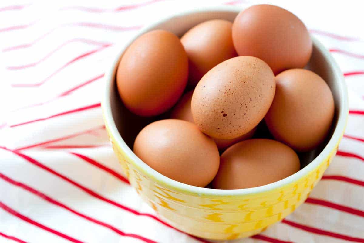 How to Easily Poach an Egg Perfectly Every Time How to Easily Poach an Egg Perfectly Every Time