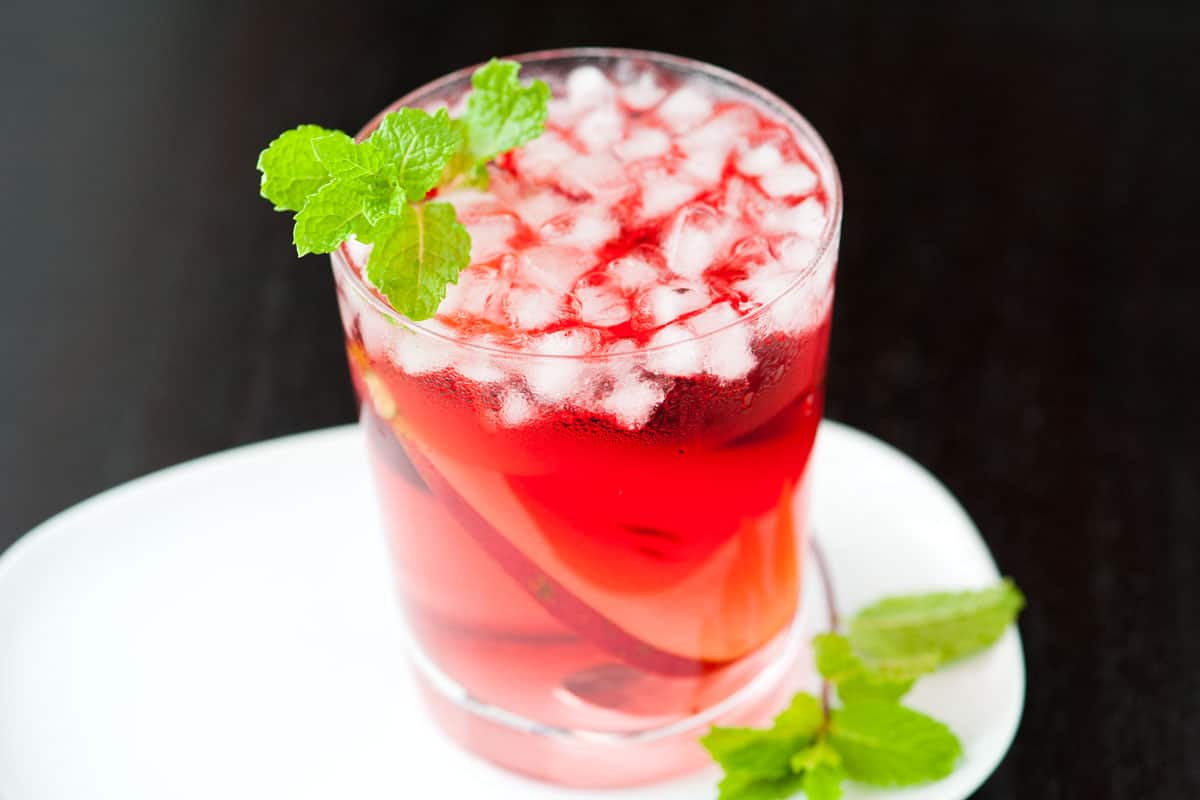 Pear Vodka and Cranberry Cocktail Recipe Cranberry Pear Vodka Cocktail