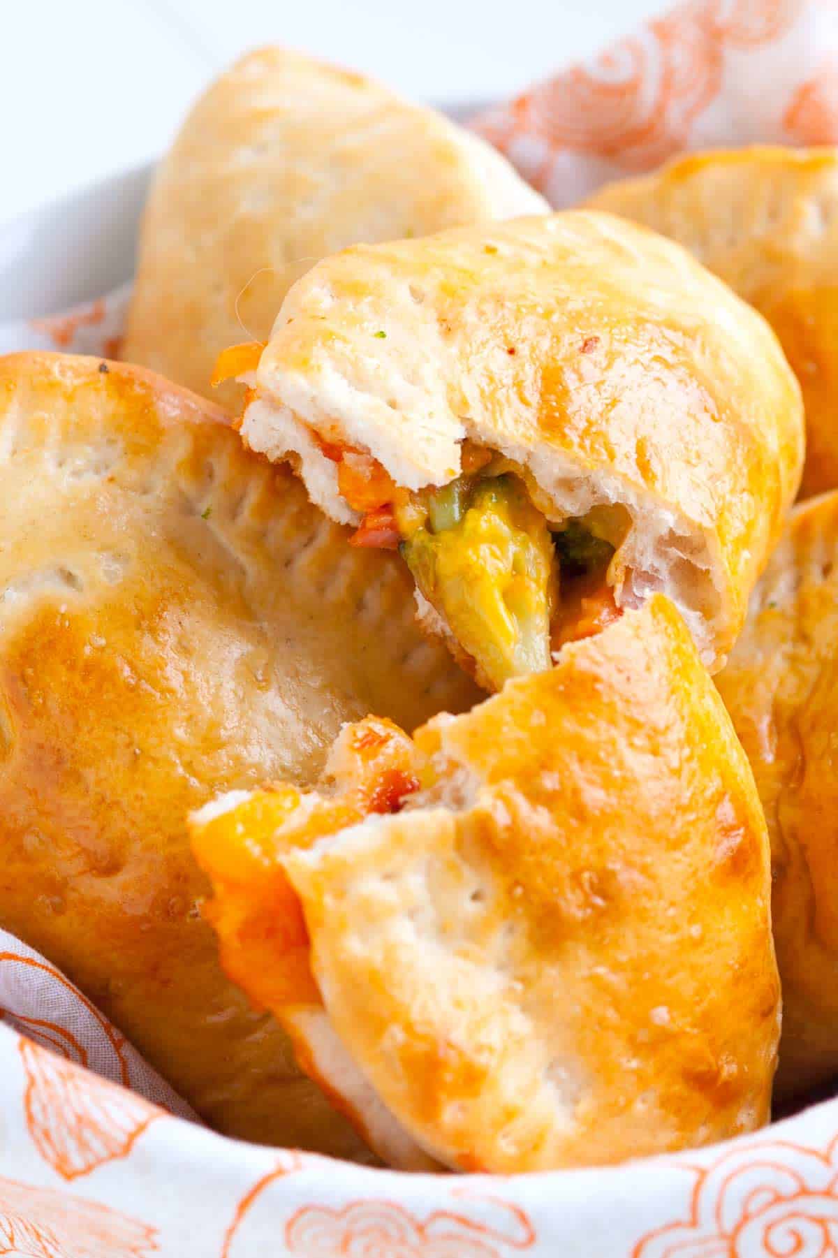 Ham and Broccoli Pizza Pockets Recipe