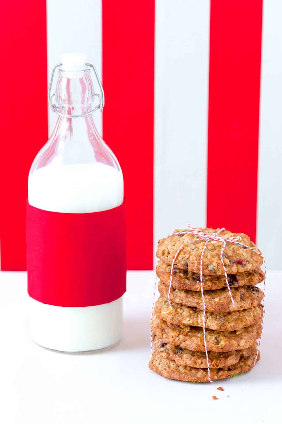 White Chocolate Cranberry Oatmeal Cookies