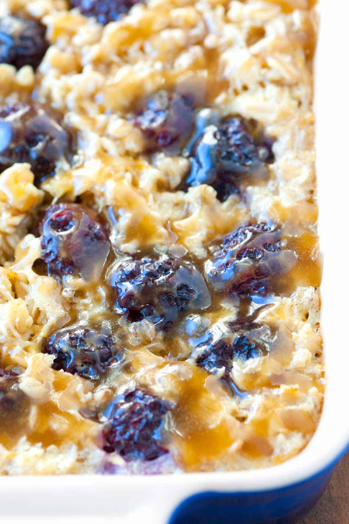 How to Make Baked Oatmeal with Blackberries and Caramel Sauce
