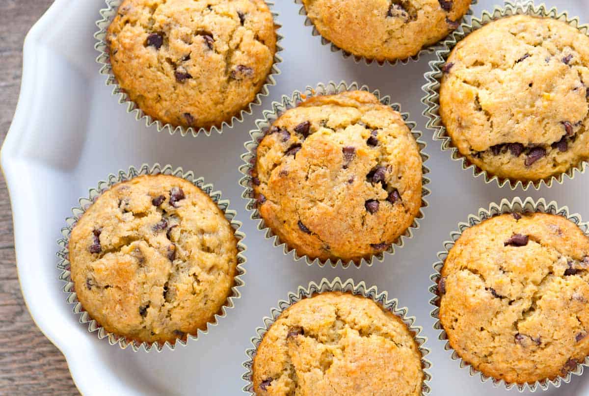 Easy Banana Muffins with Chocolate Chips