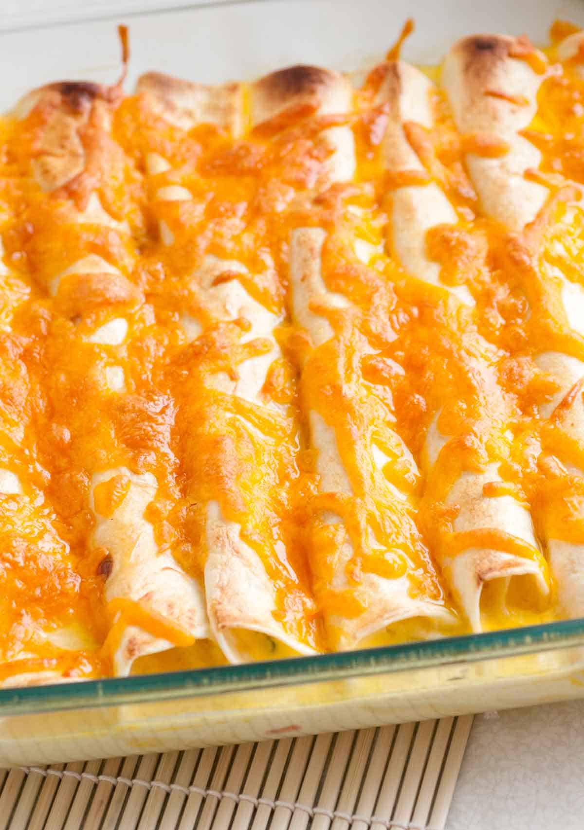 How to Make Breakfast Enchiladas How to Make Breakfast Enchiladas