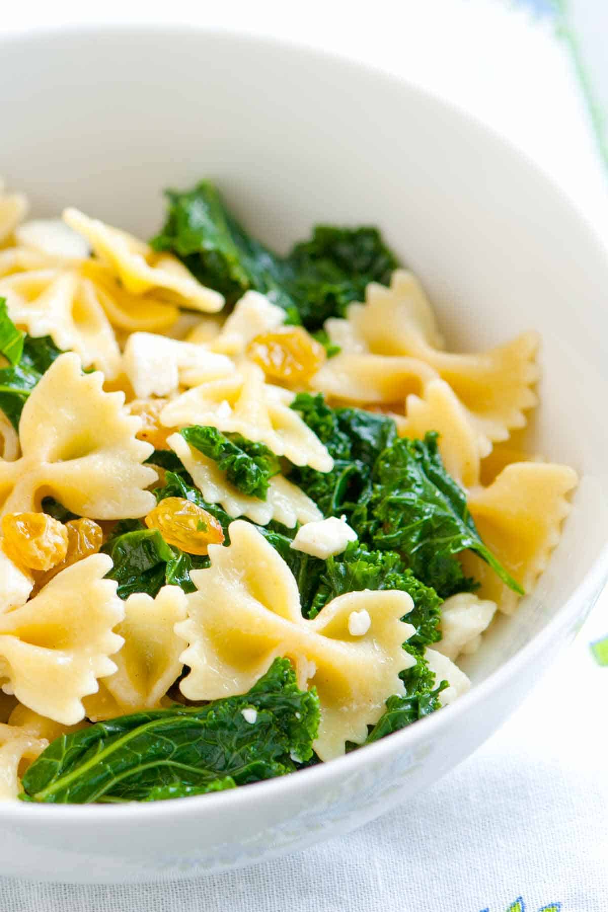How to Make Easy Kale Pasta with Feta Cheese