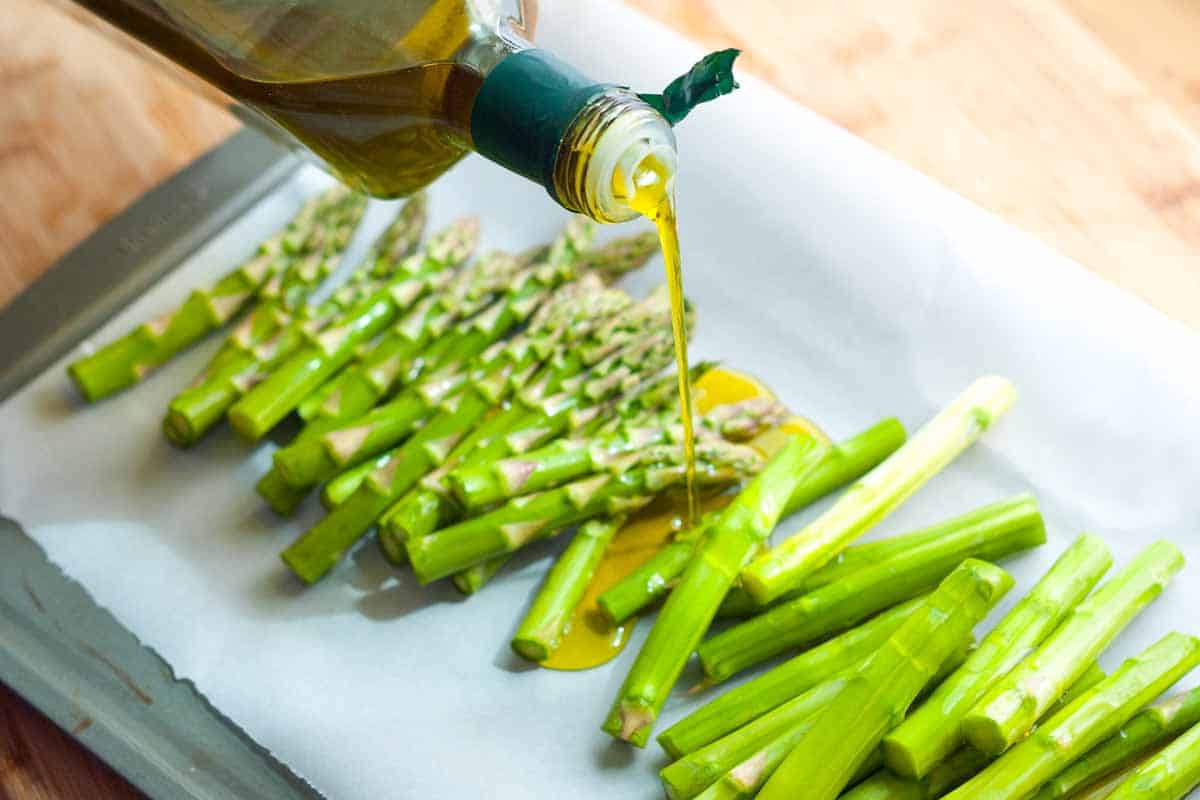 Roasting asparagus