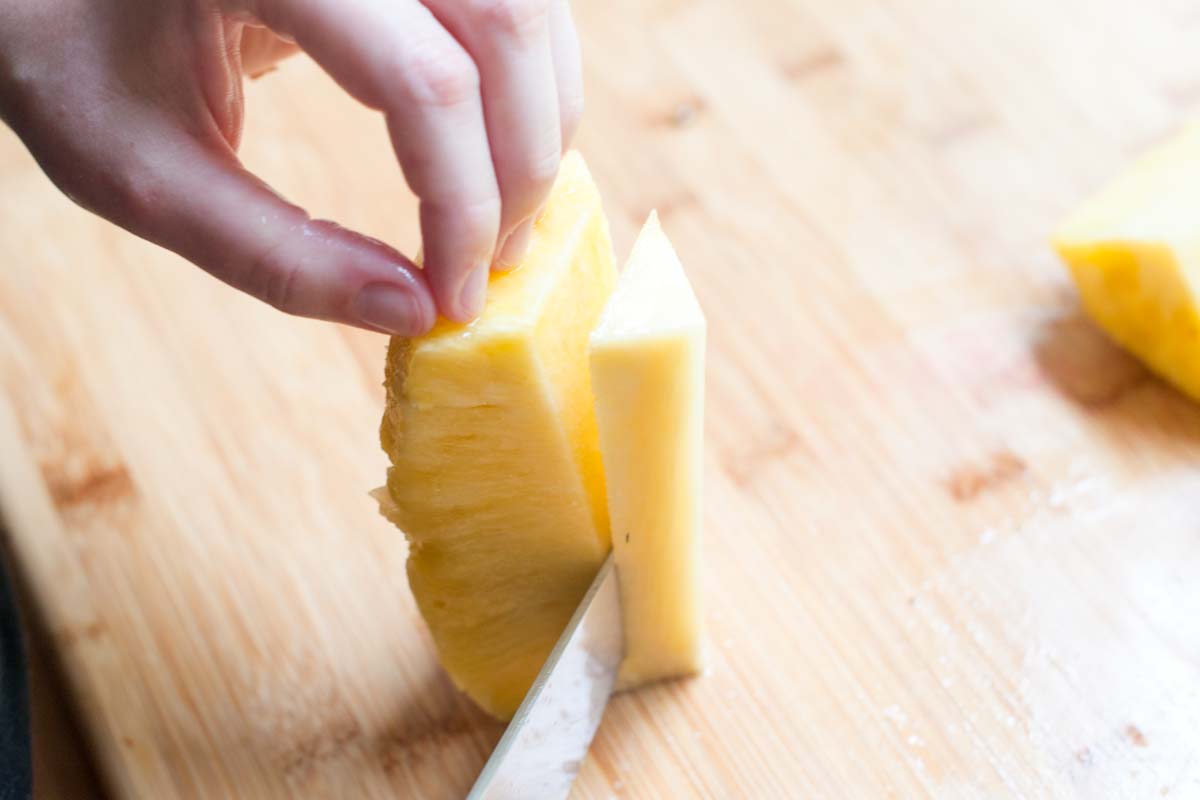 How to cut a pineapple