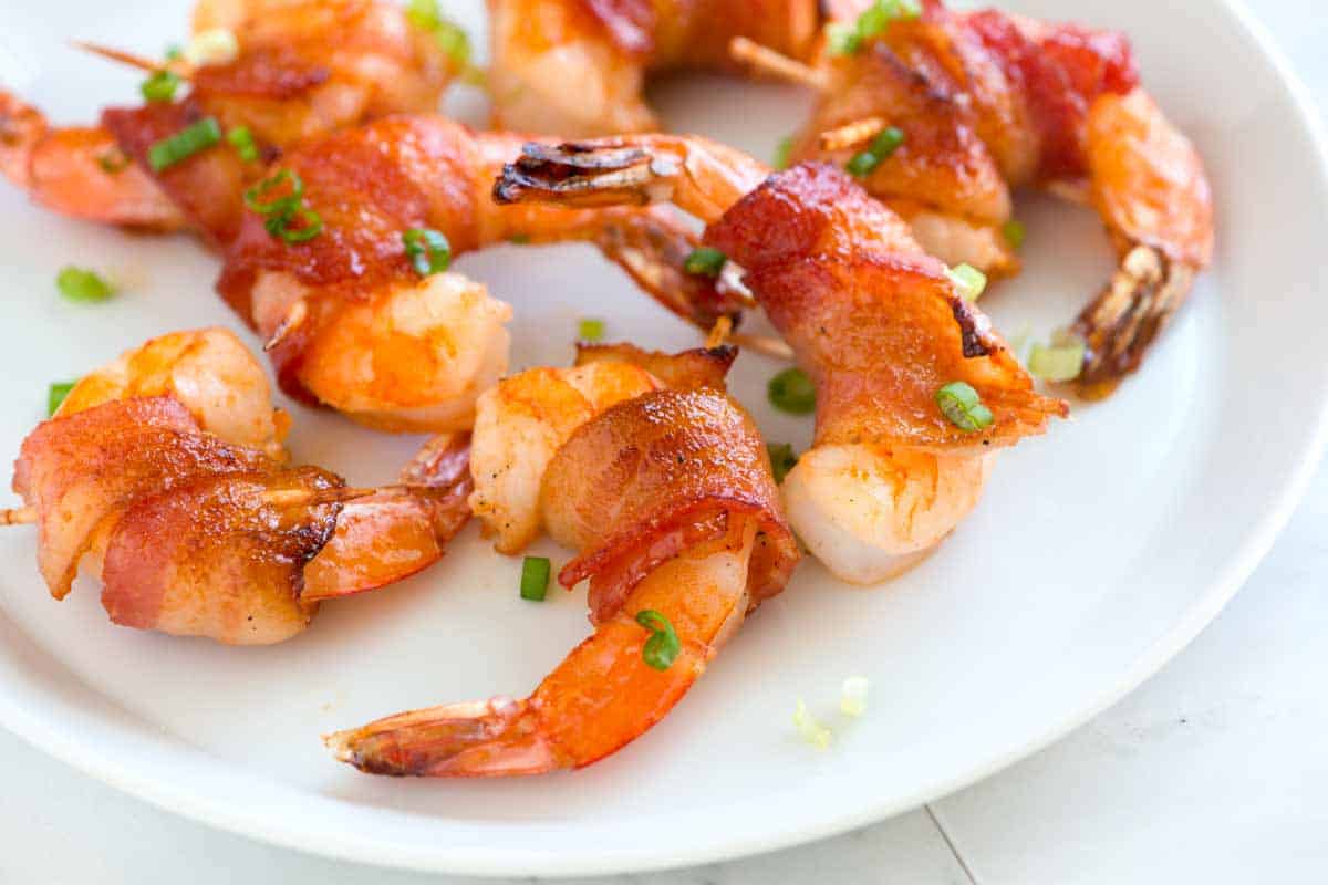Spicy Maple Bacon Wrapped Shrimp Recipe Easy Bacon Wrapped Shrimp