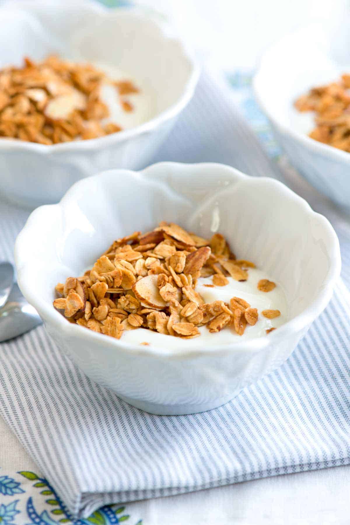 How to Make Homemade Granola Homemade Granola