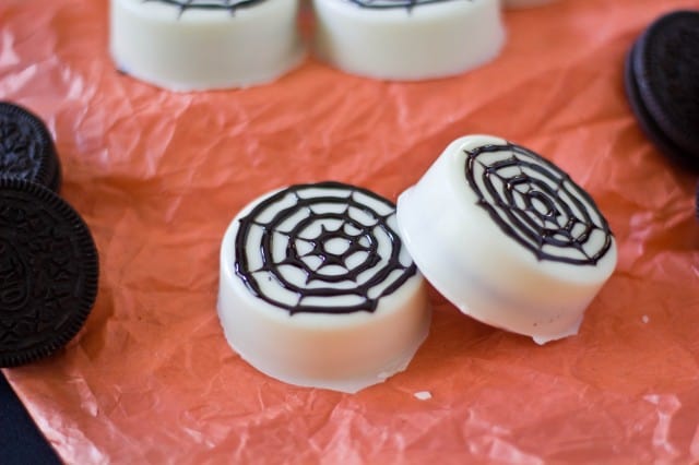 Oreo Spider Cookies
