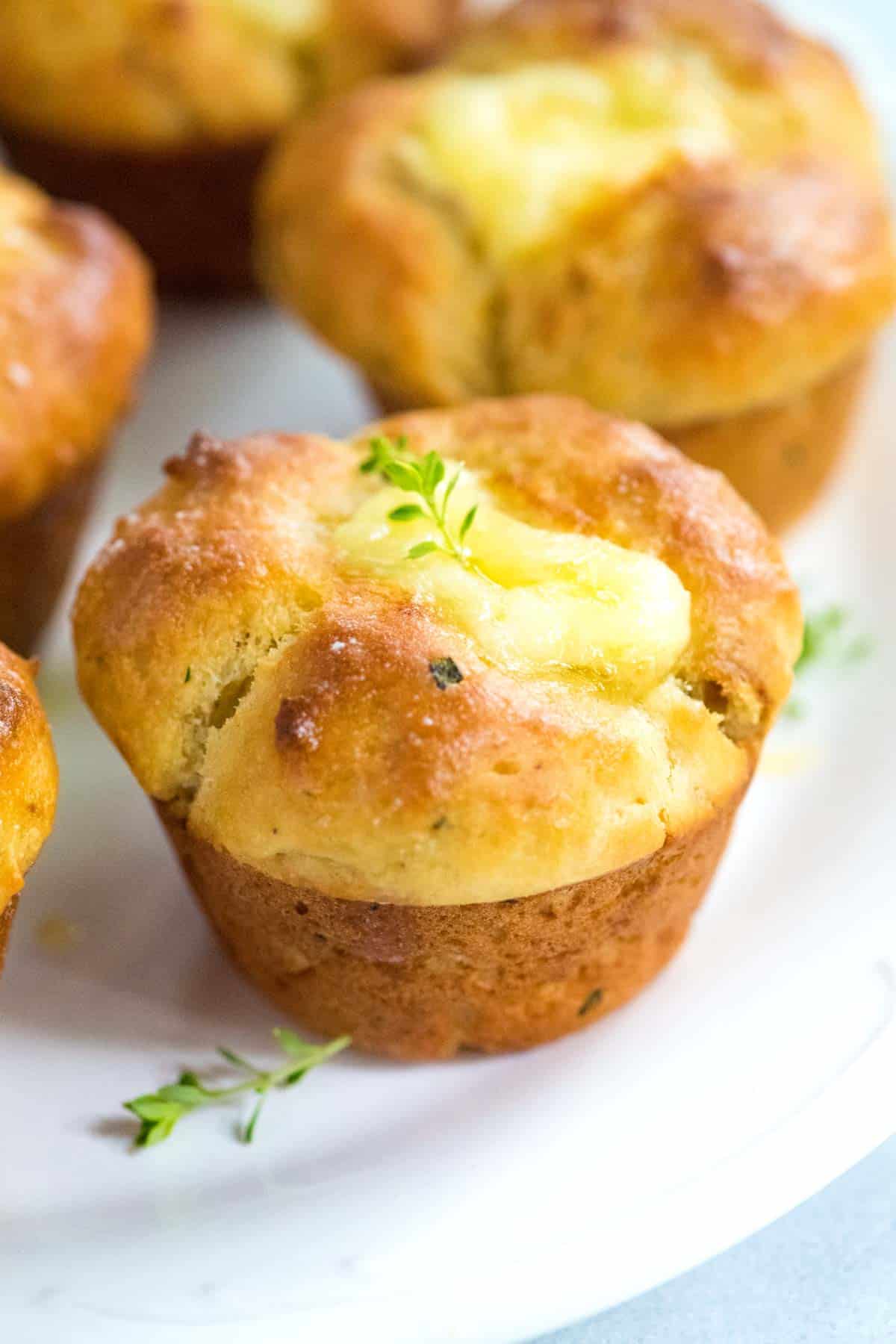 Brie Stuffed Pull Apart Bread Rolls