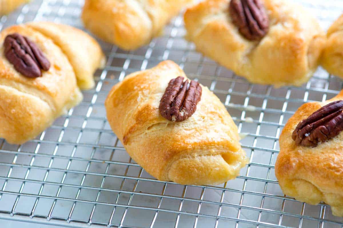 Mini Baked Brie Roll Ups Baked Brie Crescent Rolls