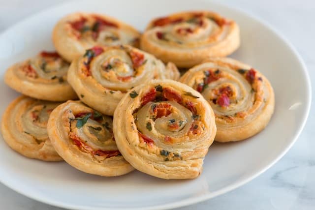 Cheesy Roasted Pepper Pastry Pinwheel Recipe