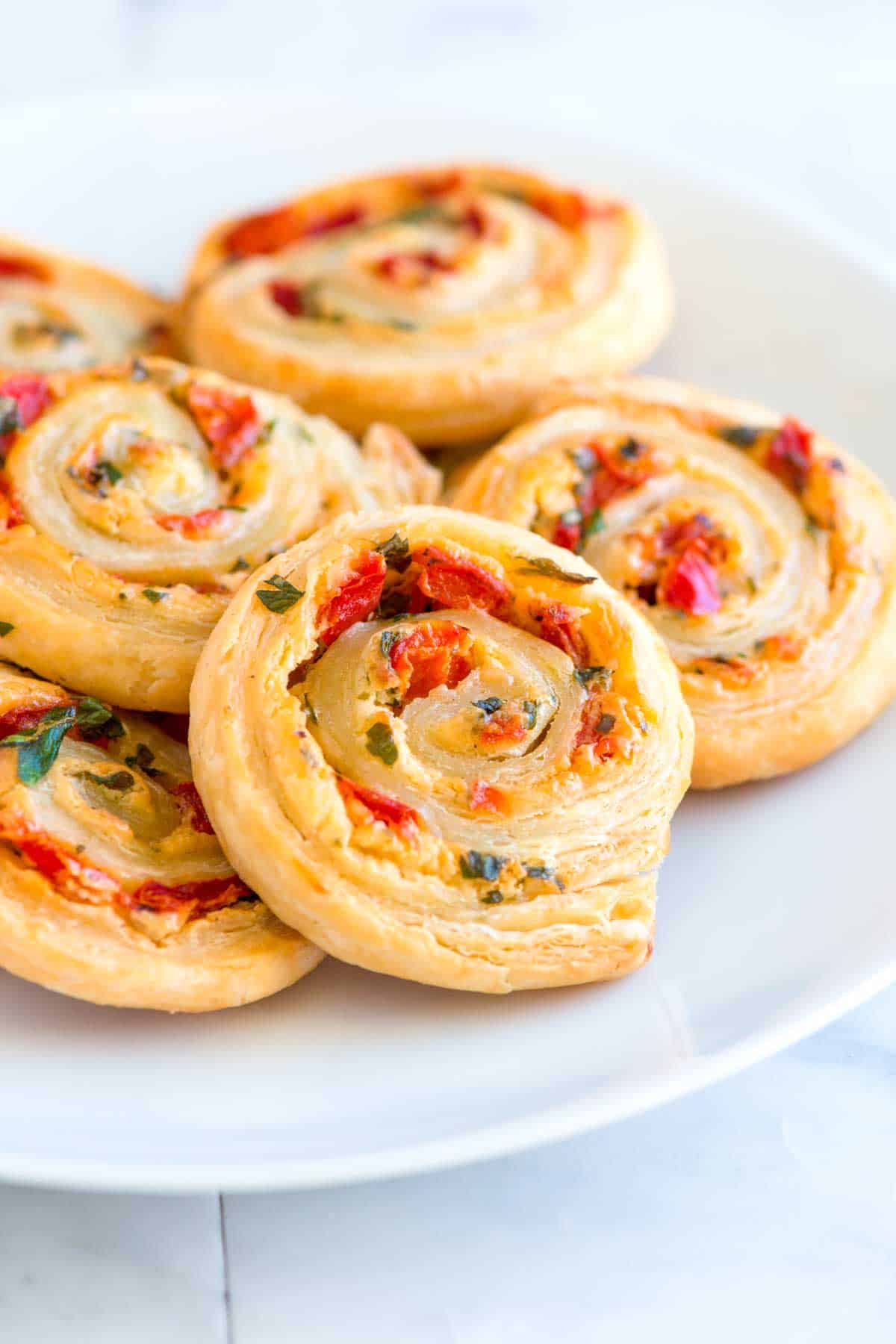 Cheesy Roasted Pepper Pinwheels