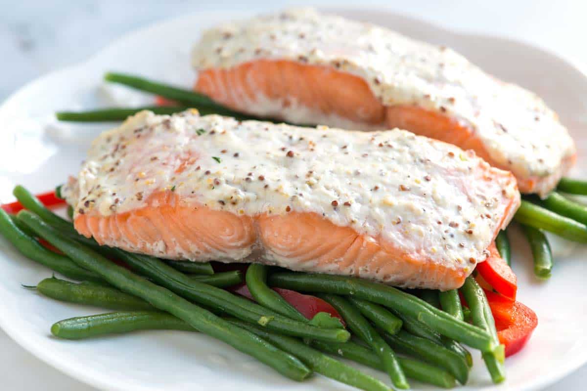 Easy Sour Cream Baked Salmon