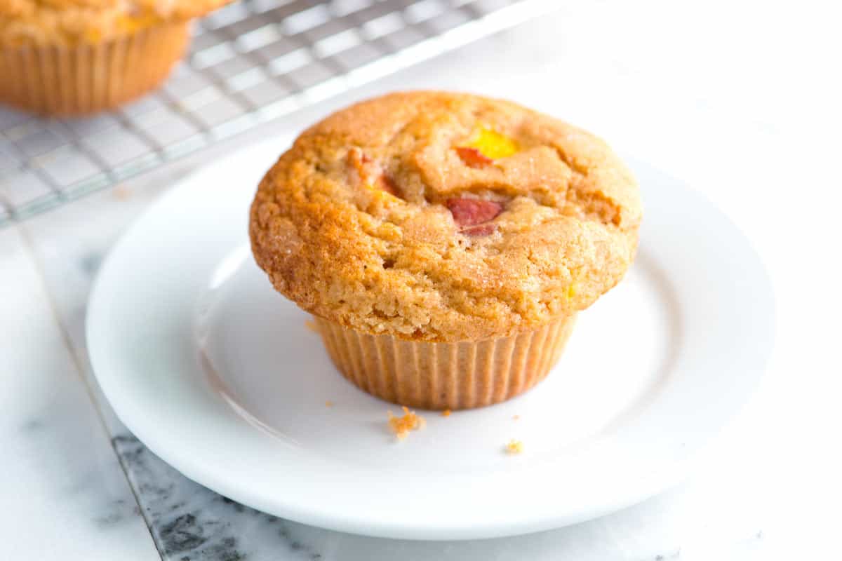 Easy Vanilla Peach Muffins