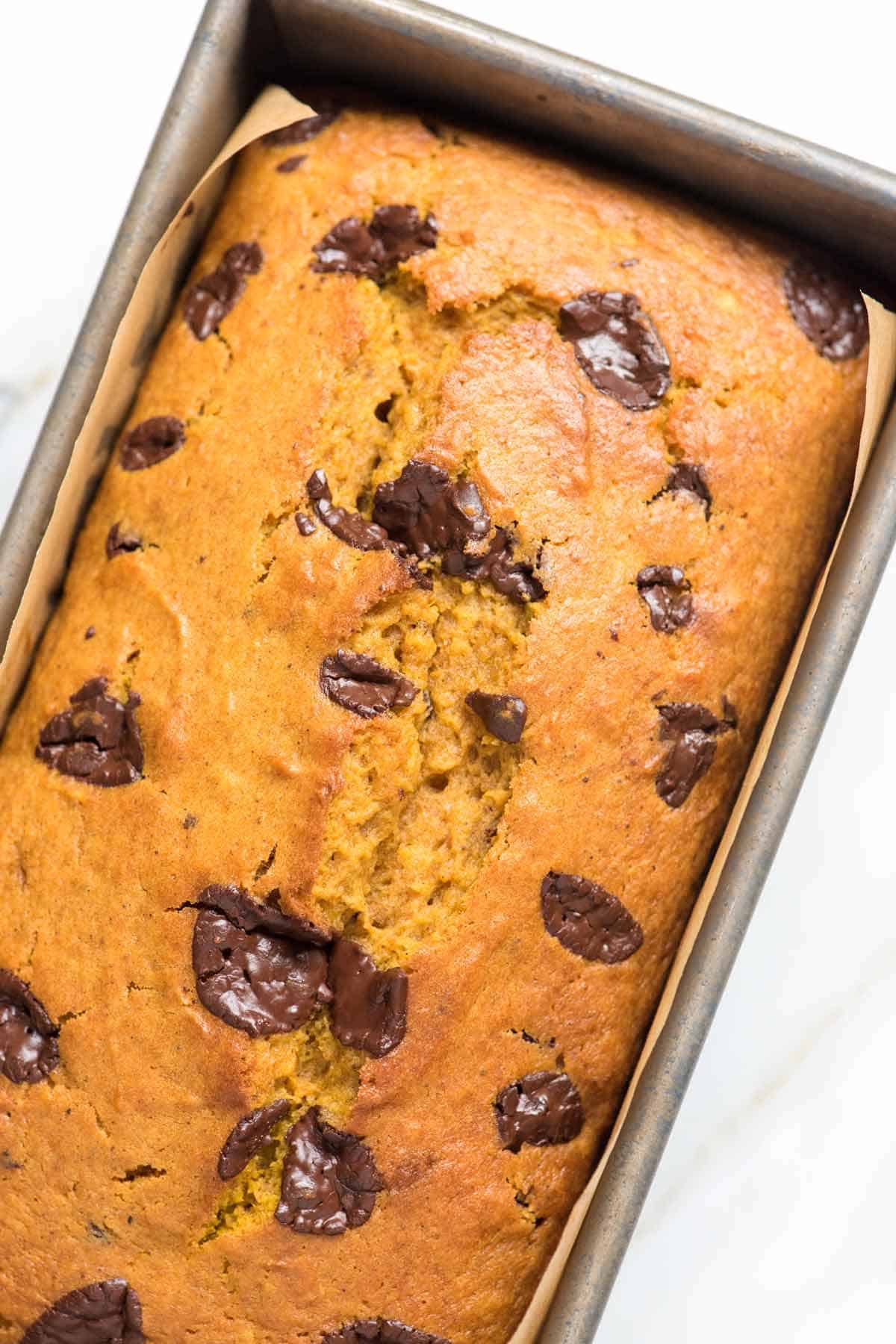 Easy Chocolate Chip Pumpkin Bread