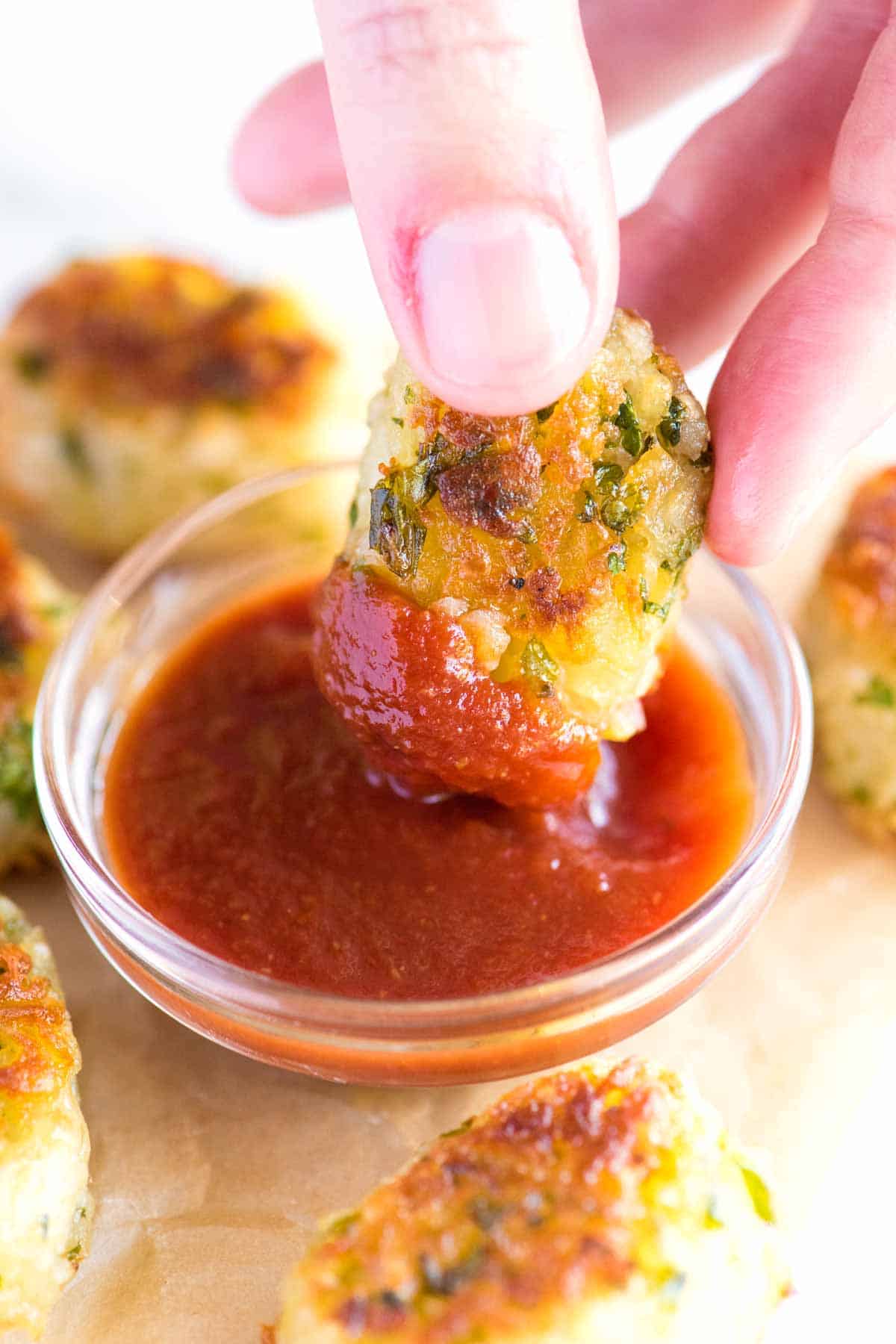 Making Delicious Oven-Baked Tater Tots Delicious Baked Tater Tots