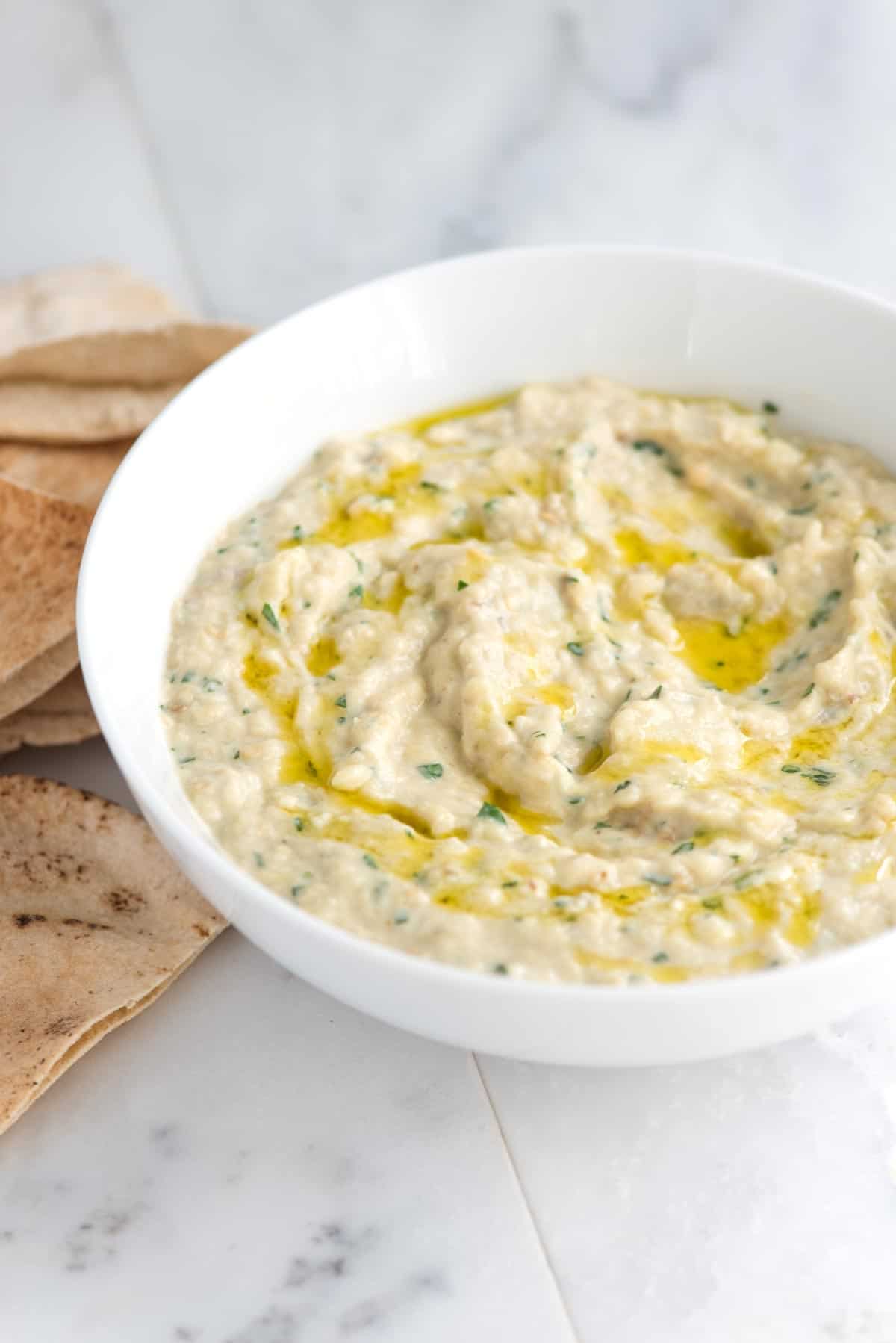 Easy Baba Ganoush (Roasted Eggplant Dip)
