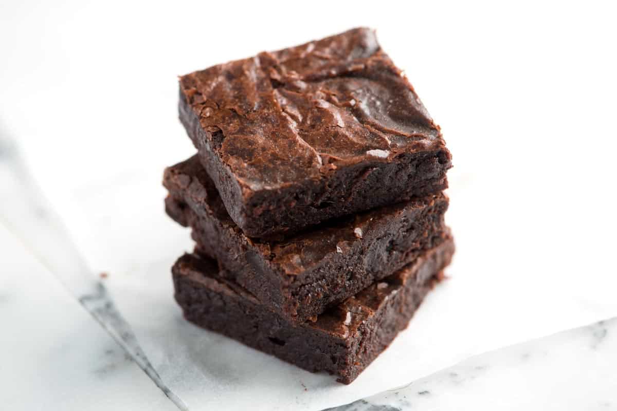 Easy Fudgy Brownies Recipe from Scratch
