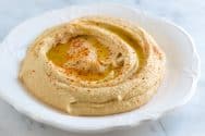 Easy Smooth Hummus Recipe – Better Than Store-bought