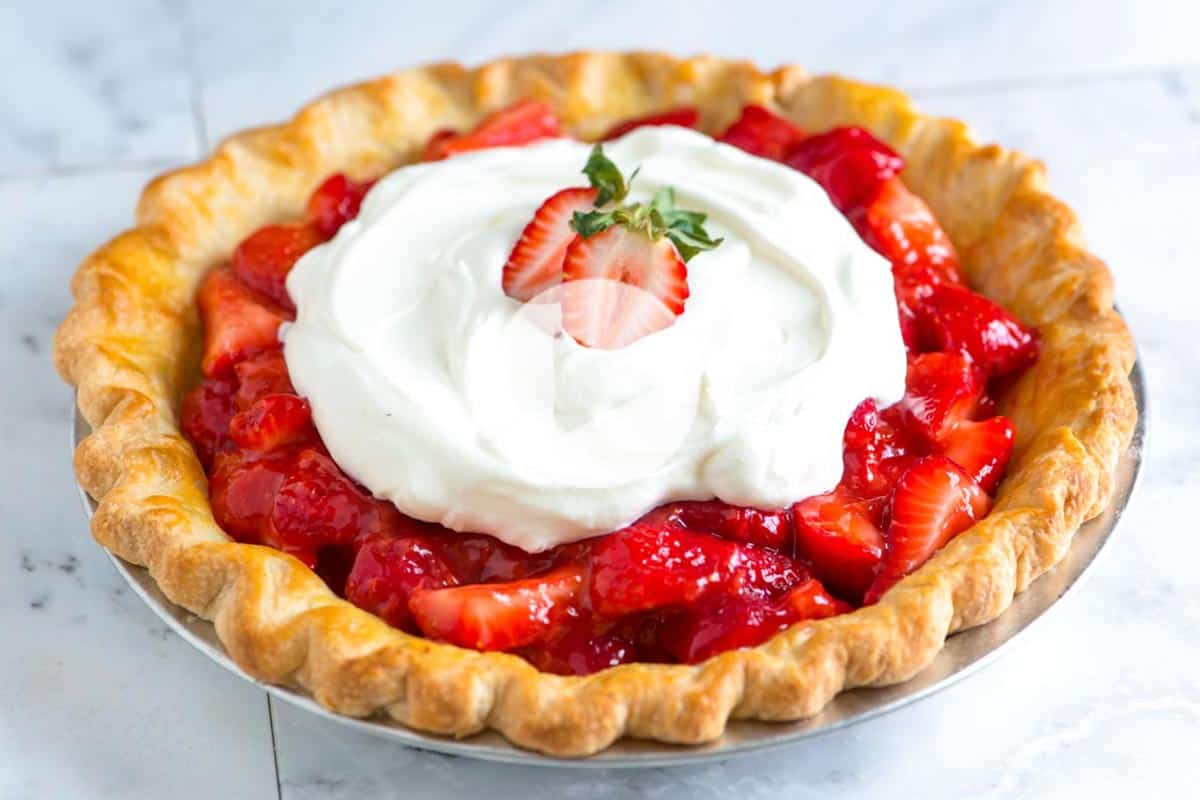 Simple Fresh Strawberry Pie