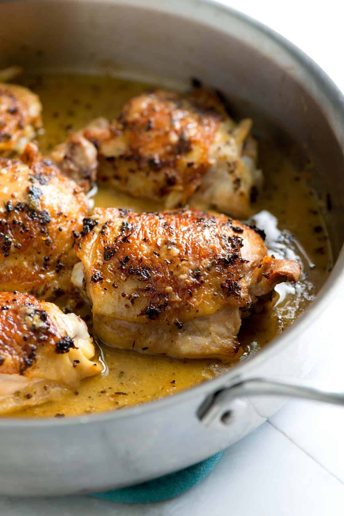 How to Make Juicy Flavorful Lemon Chicken Thighs