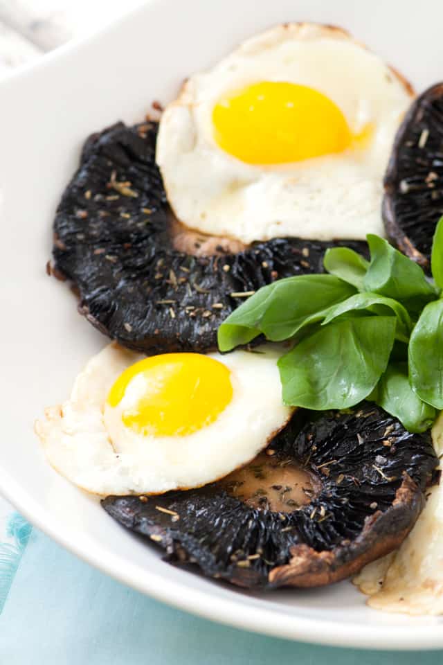 Portobello Mushrooms and Eggs