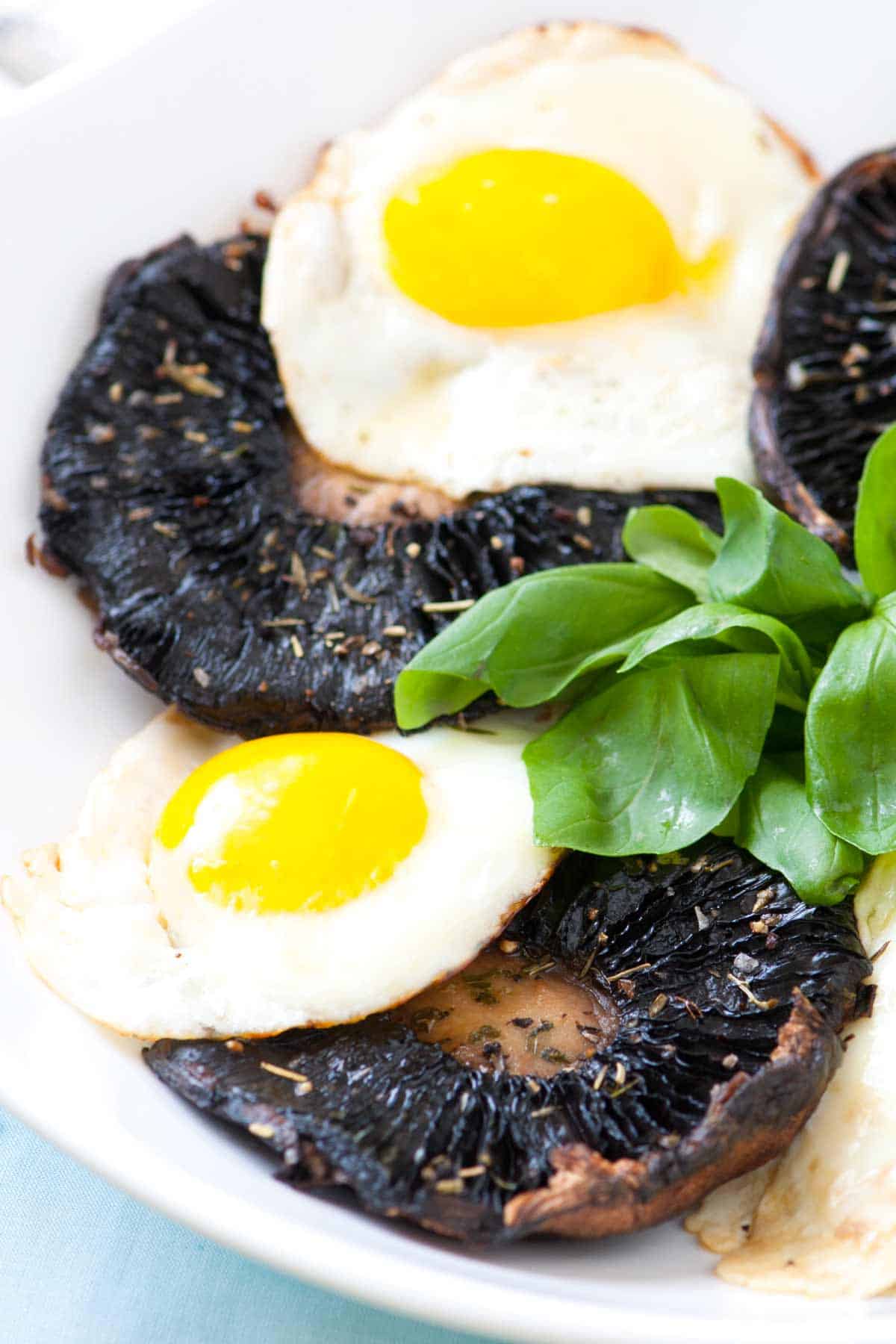 Easy Roasted Portobello Mushrooms with Eggs How to Make Roasted Mushrooms with Eggs