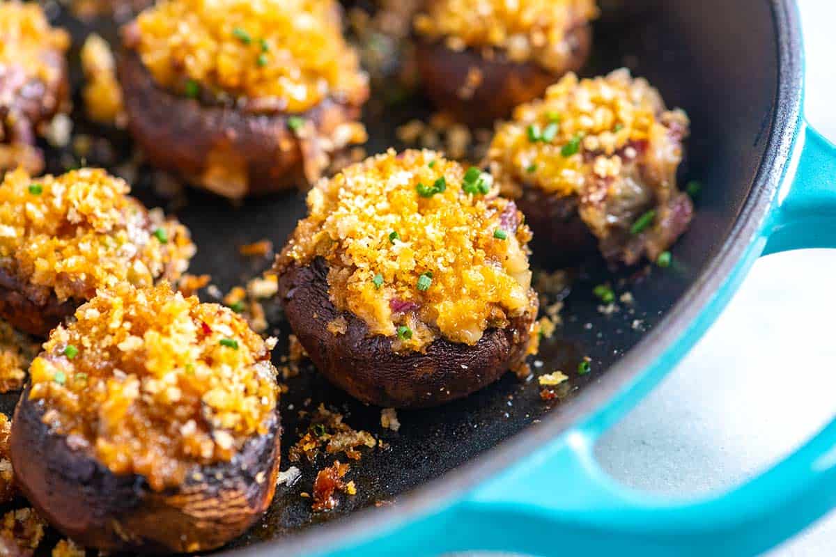 Easy Cheese Stuffed Mushrooms