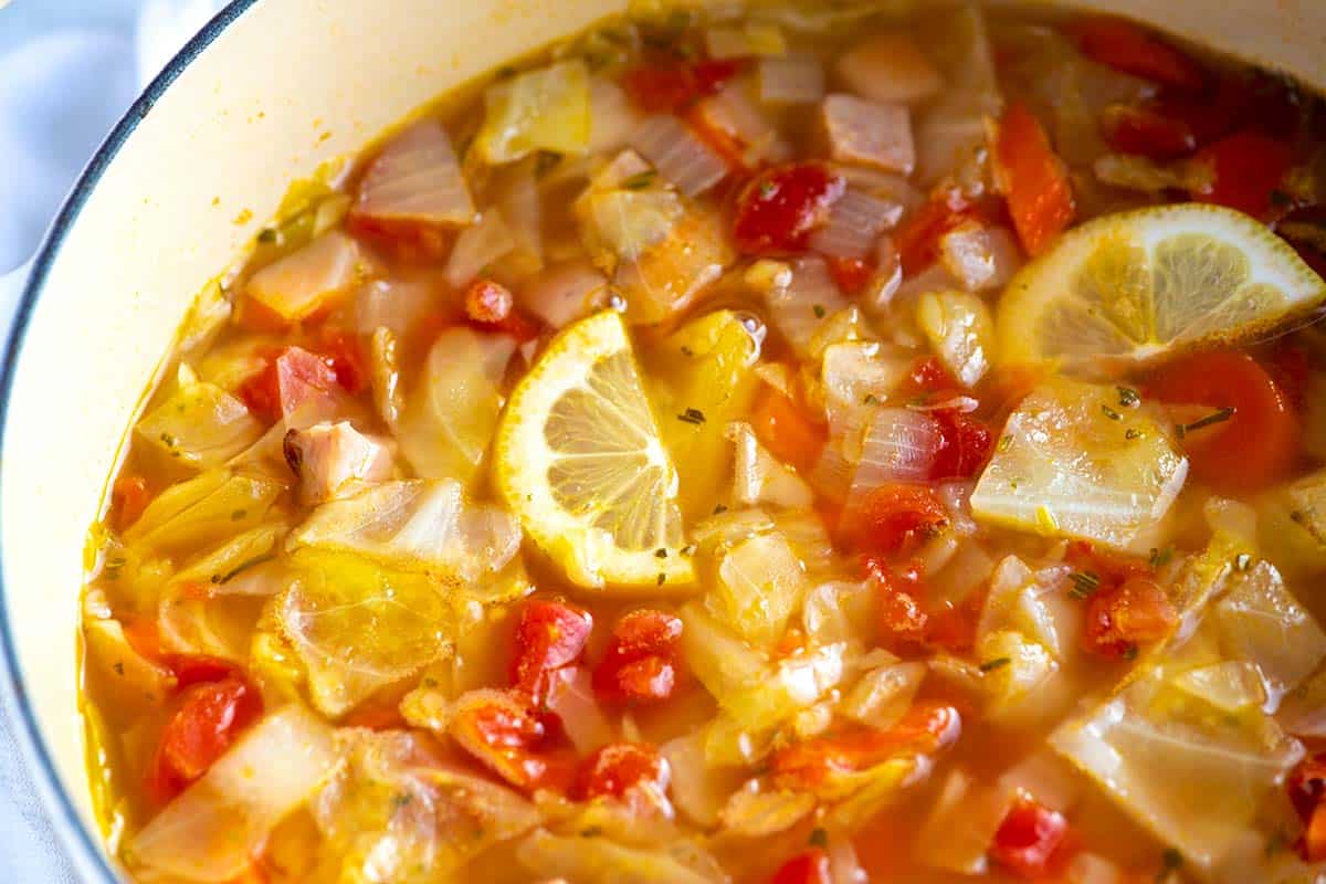 The BEST Healthy Cabbage Soup 