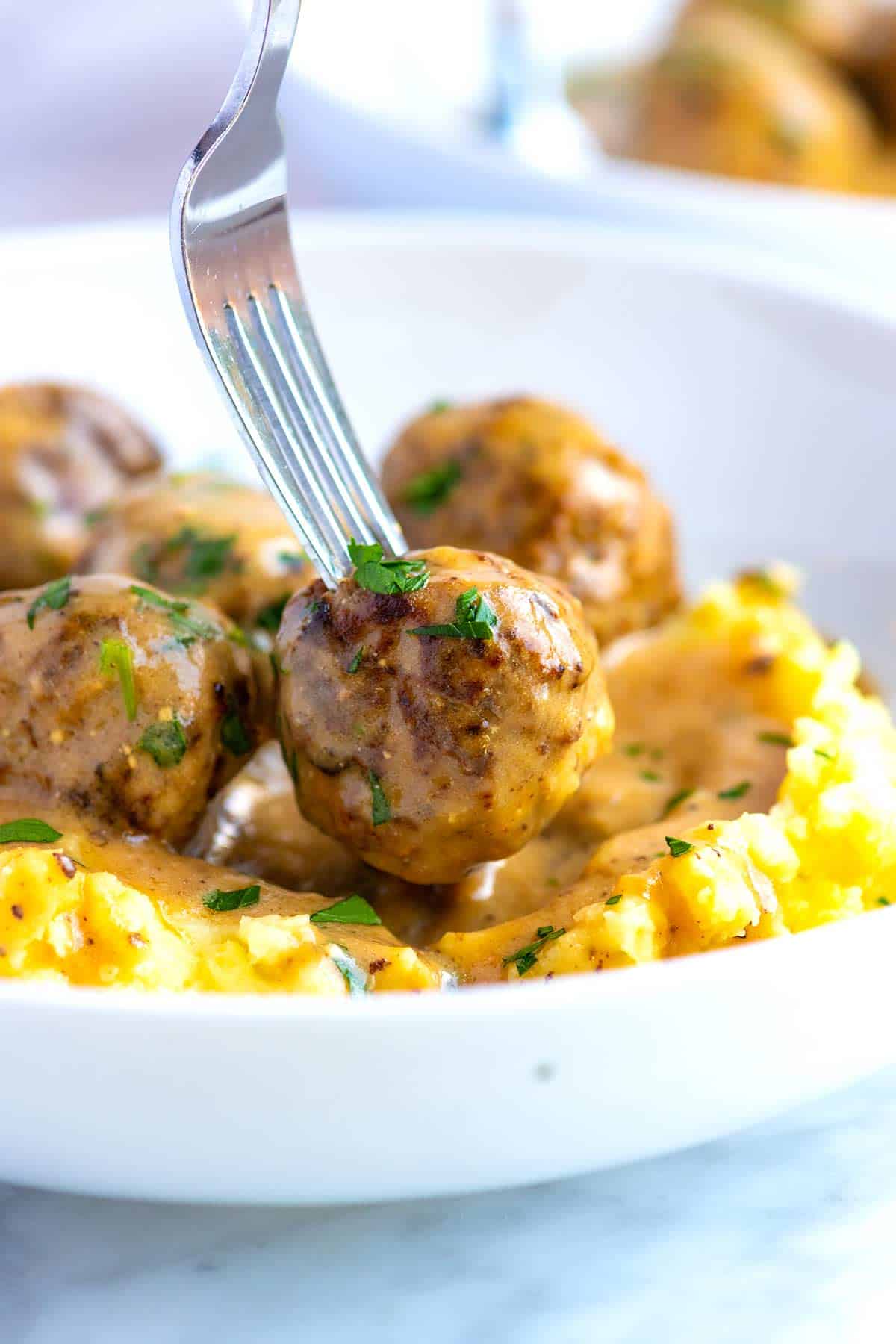 Juicy and Tender Swedish Meatballs with Gravy