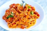 Easy Weeknight Spaghetti with Meat Sauce Recipe