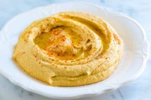 The Best Easy Smooth Hummus Recipe