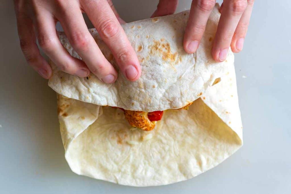 How to Fold a Burrito // Veggie Burritos