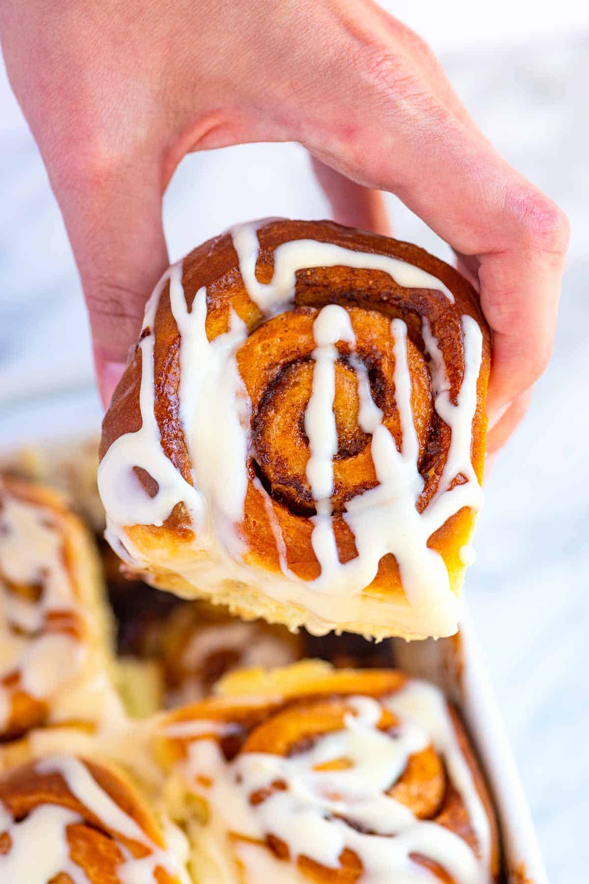 Our Best Cinnamon Rolls - Karinokada