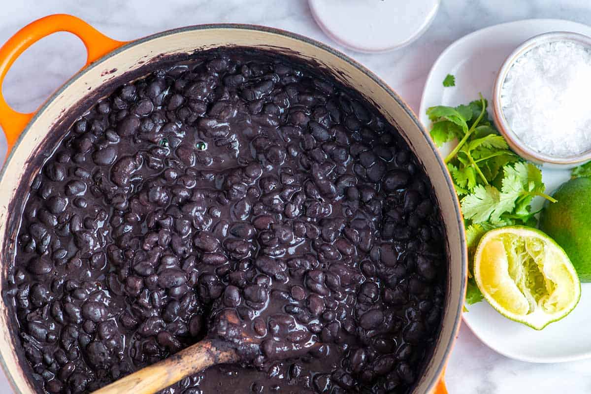 Easy Creamy Homemade Black Beans 