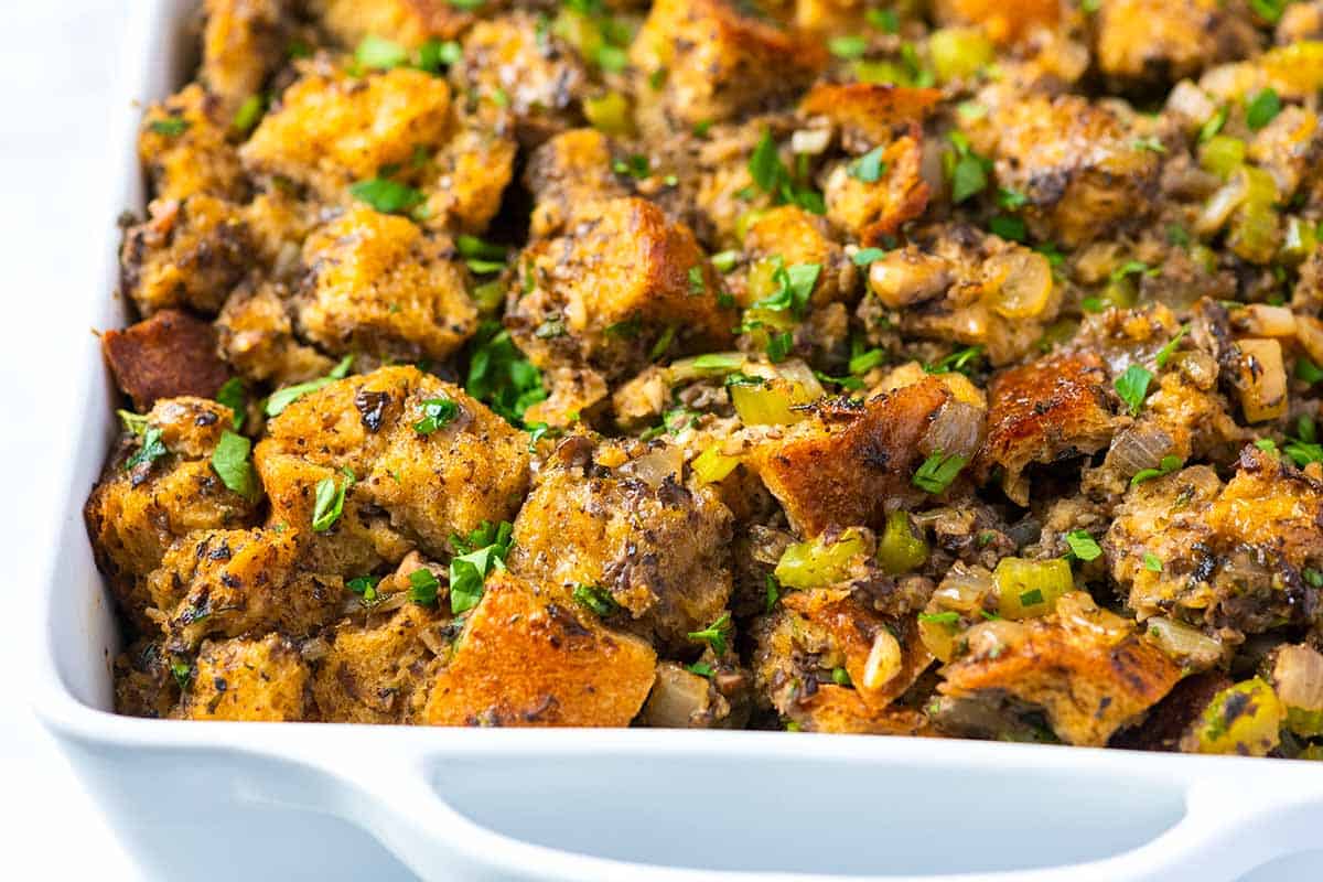 How to Make Stuffing (Easy Recipe)