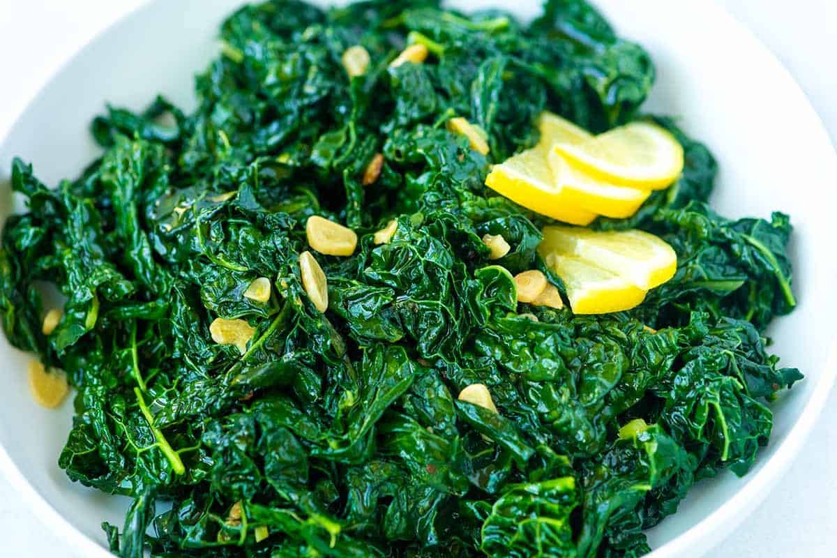 Lemon Garlic Sauteed Kale