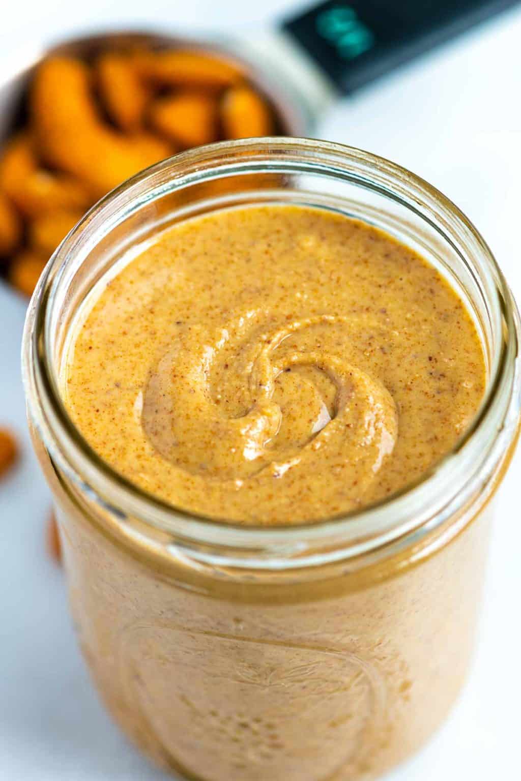 DIY Almond Butter
 Easy Almond Butter Recipe