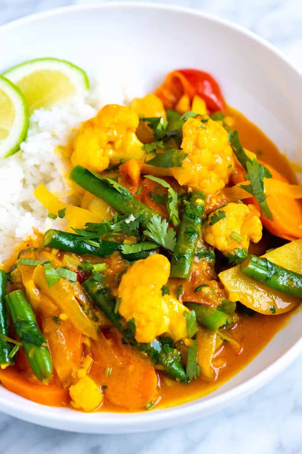 Coconut Ginger Vegetable Curry